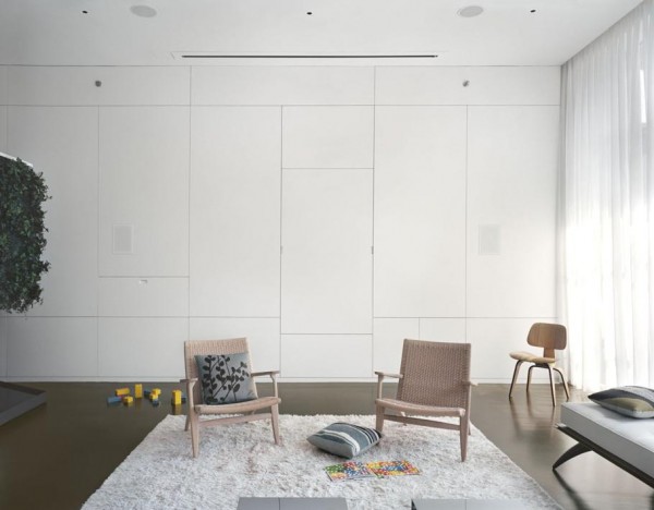 Zweifamilienhaus Modernismus  Stuhl Wand weiß