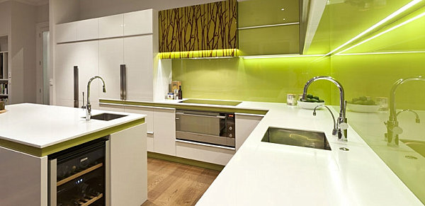 Modern  weiß grün beleuchtung spüle küche schrank