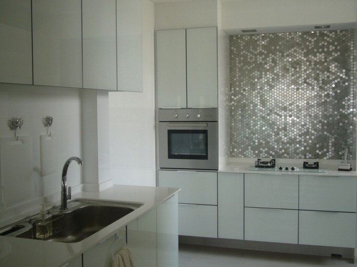 metallisch glänzend Spüle Küche