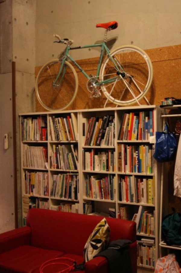 Bücherregal Fahrradständer bücher idee