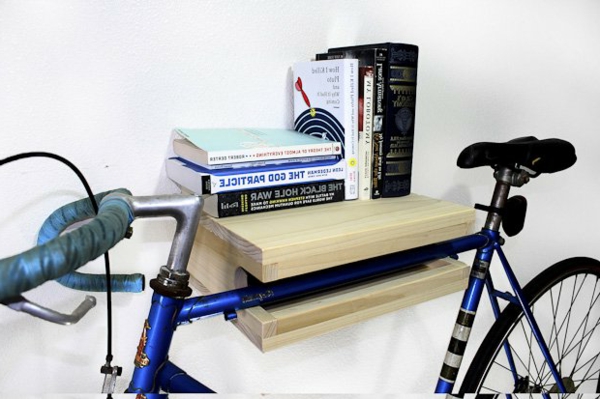 Bücherregal Fahrradständer holz idee