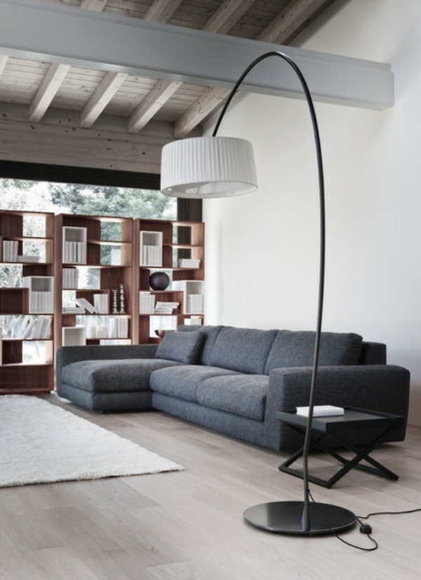 Stillvolle praktische Stehlampen wohnzimmer couch