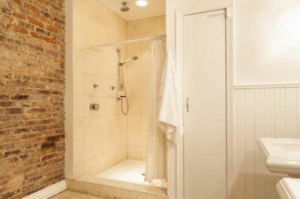 Wohnung in New York dusche badezimmer