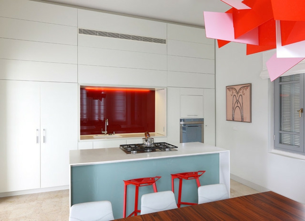 farbige Designs spüle rot blau weiß küche