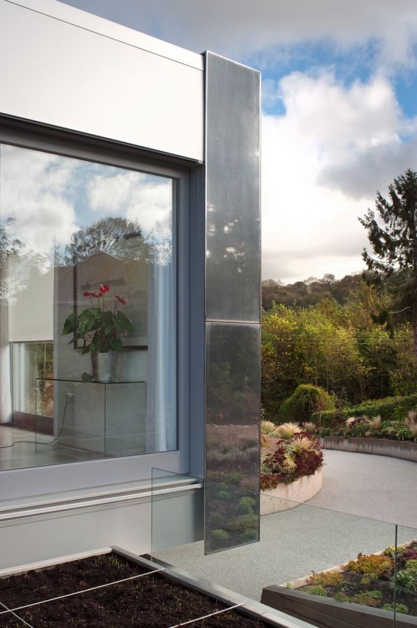 grünes Haus Smart Technologie zeitgenössisches Design exterior fenster