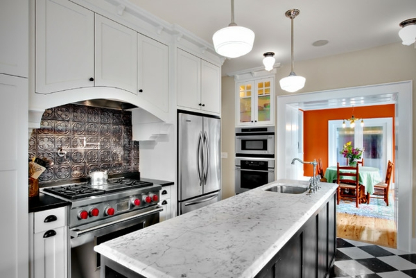 tolle Küchenrückwand marmor kücheninsel