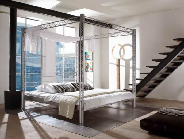 Design Ideen Himmelbetten schlafzimmer treppen