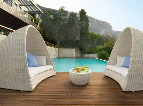 Patio Design elegant Möbel weiß blau kissen tisch schwimmbecken