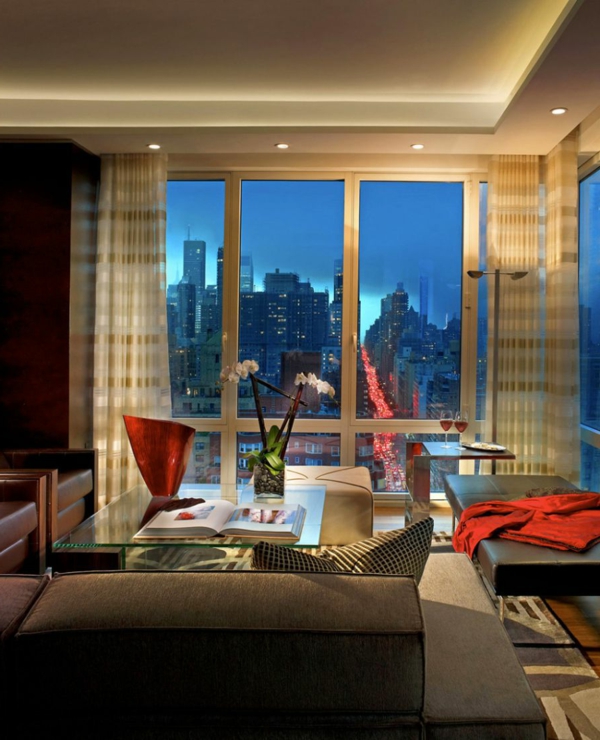 Residenz in New York City glastisch couch vase