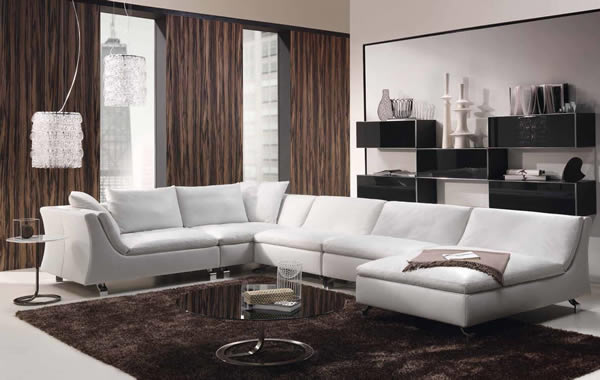 Wohnraum Dekoration weiß couch tisch teppich regale