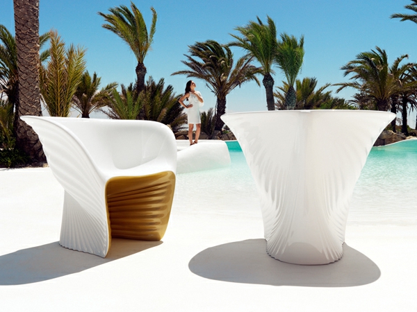 atemberaubende Formen und Farben von Stühlen weiß palmen