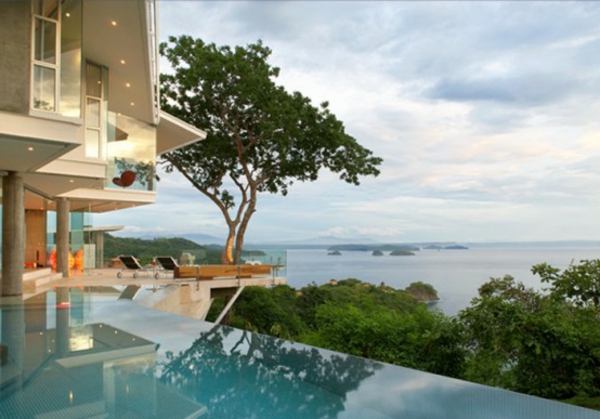 erstaunliche tropische Villa baum schwimmbecken