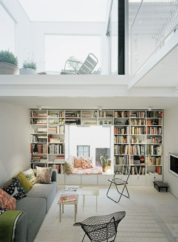fabelhaft Bücherregale grau couch