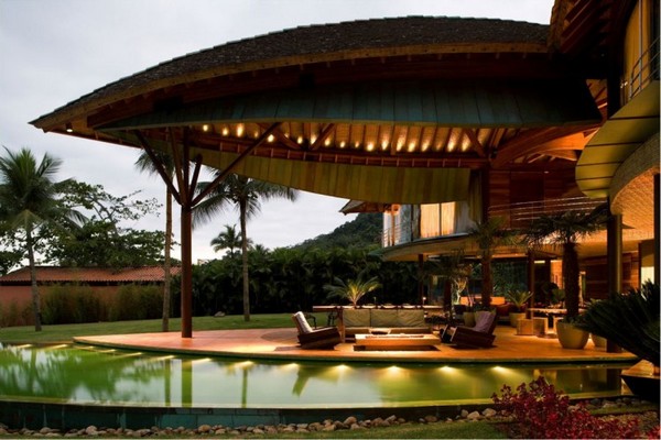 fabelhaft blattförmiges Haus Brasilien schwimmbecken patio