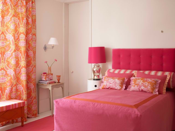 reizende Schlafzimmer Designs rosa bettwäsche lampe