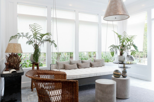 sommerliche Fantasie Design Musterhaus couch tisch
