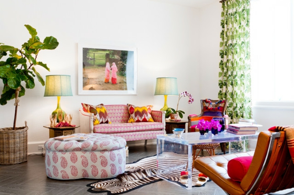sommerliche Fantasie Design Musterhaus gemustert couch teppich