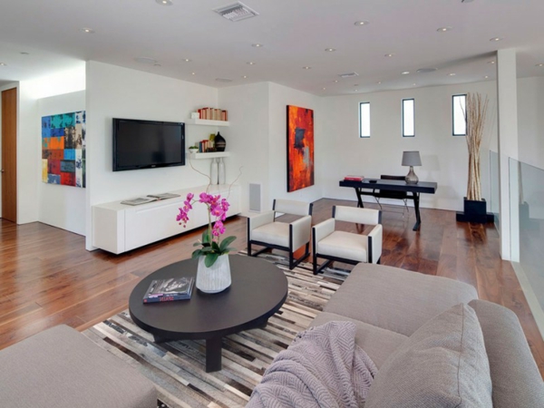 vorzügliche Residenz Beverly Hills wohnzimmer weiß couch tisch sofa
