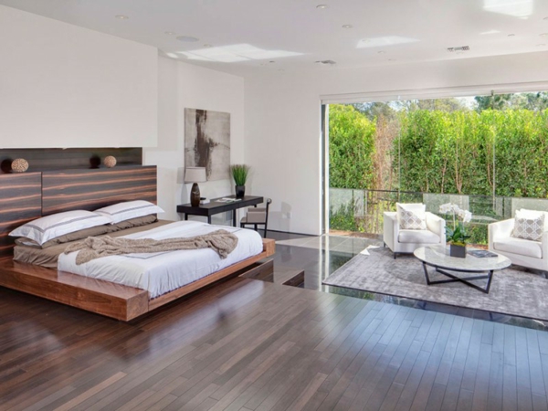 vorzügliche Residenz Beverly Hills schlafzimmer bett sofa terrasse