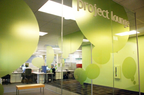 Inspirierend Büro grün glaswand