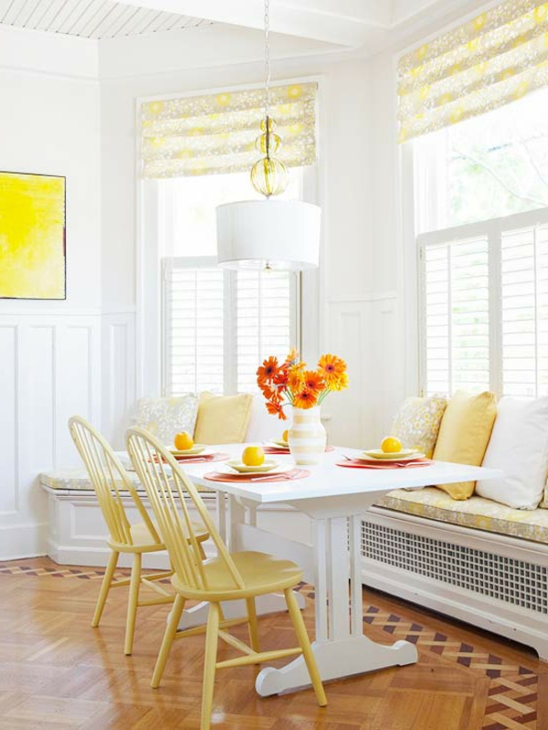 Interior Farben weiß tisch gelb stuhl couch leuchter