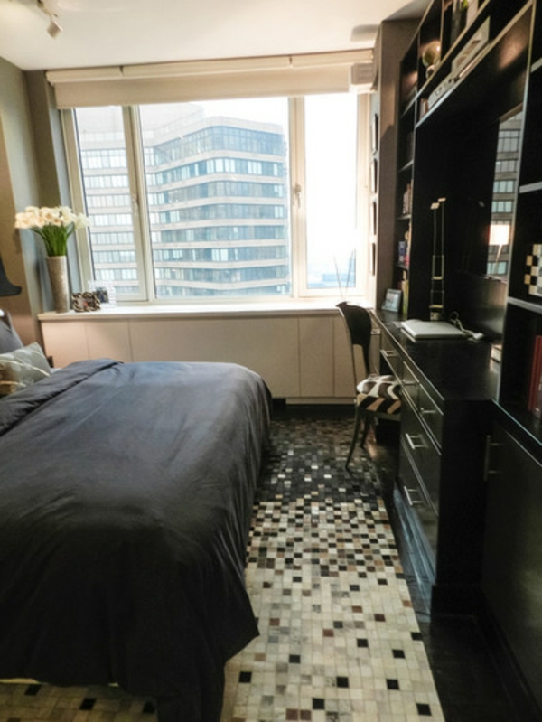 Männliches Schlafzimmer Design grau bett schreibtisch stuhl