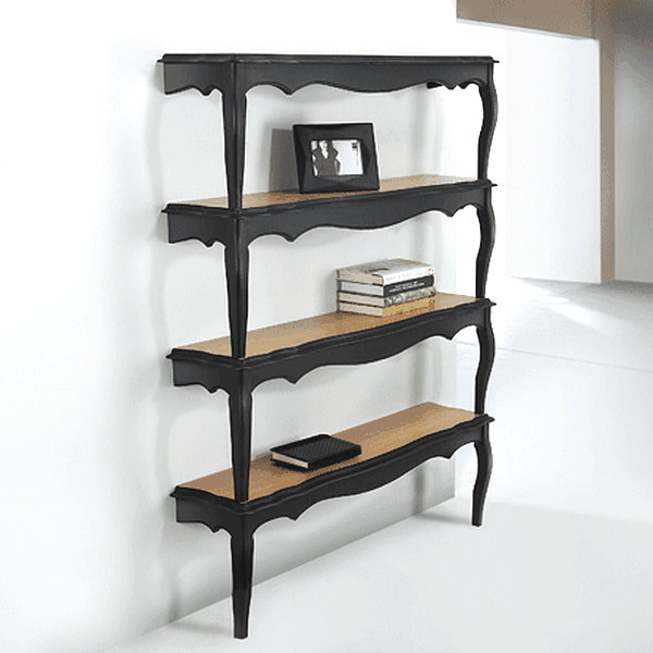Raum mit DIY Bücherregalen schwarz