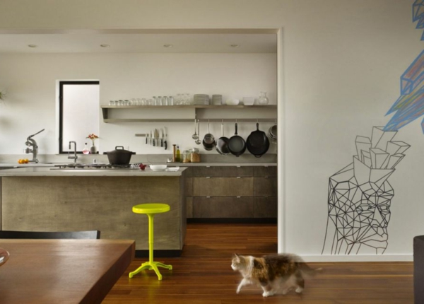 Residenz in Seattle Washington Kunstwerk katze hocker kücheninsel pfannen spüle