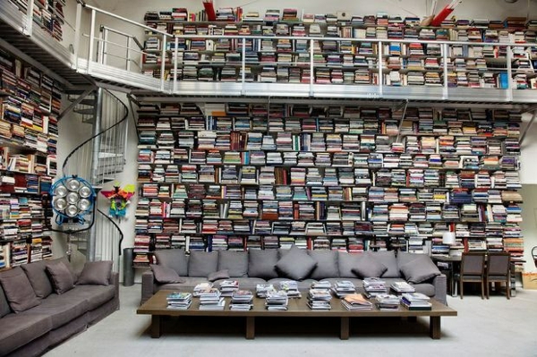 Bücher dekorieren wunderbar Ihre Wohnung wohnzimmer couch tisch