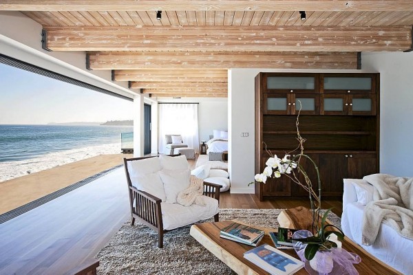 Das Haus von Matthew Perry in Malibu atemberaubendes Interior sofa tisch couch