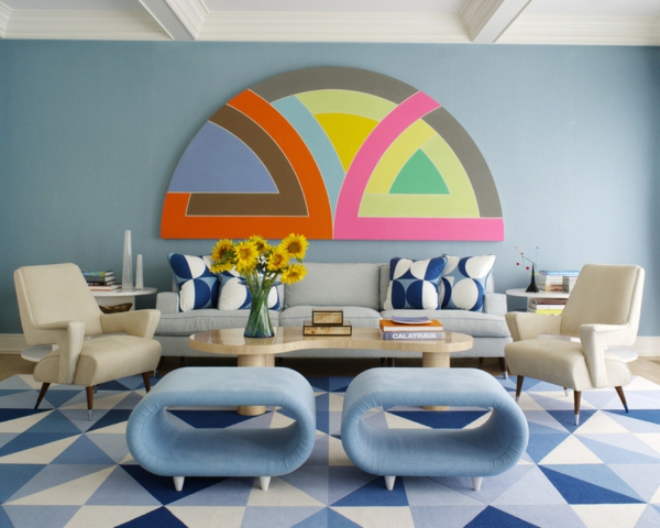 Fashion Week Trends bei der Hausgestaltung hocker blau teppich tisch sofa bild