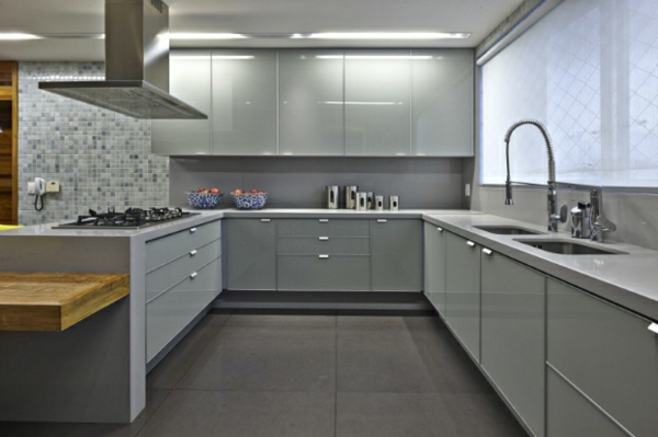 Gemütlich Haus grau schrank spüle küche