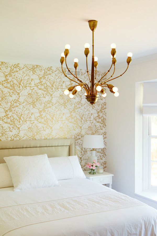 Herrliche Schlafzimmer Designs leuchter bett wandverkleidung golden lampe