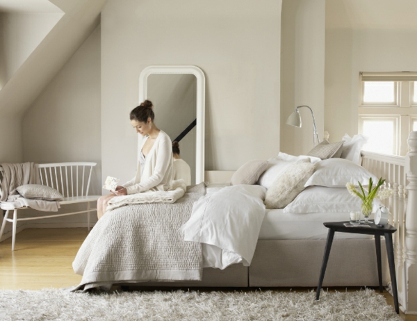 Herrliche Schlafzimmer Designs weiß nachttisch bett