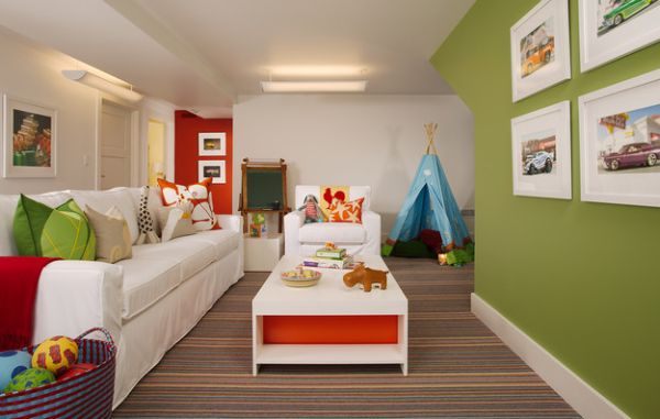 Kinder Spielraum grün weiß couch zelt tisch
