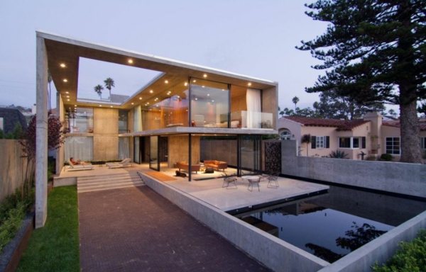 Luxuriöse Residenz in Kalifornien architektur teich glas