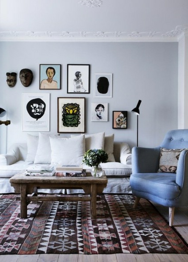 Schaffen Kunst zu Hause wohnzimmer holz tisch blau sofa weiß couch bild