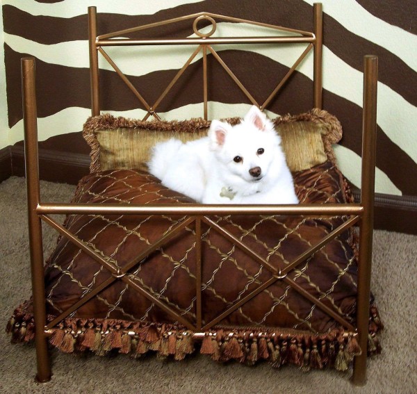 Traumhaft Schmiedeeisen Möbel hund braun bett  Schlafzimmer