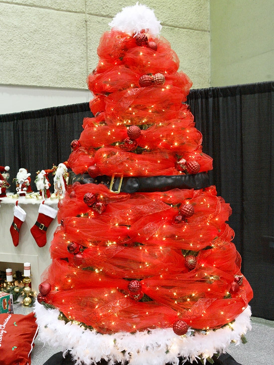 weihnachtsbaum dekoration schleife rot santa nikolaus weihnachtskugeln
