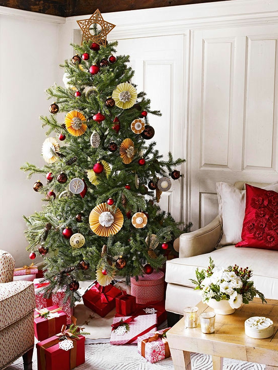 weihnachtsdeko tipps klein innenraum christbaum geschenke