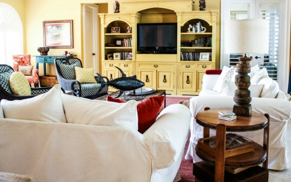 Entspannte Urlaubsstimmung Haus couch tisch sofa