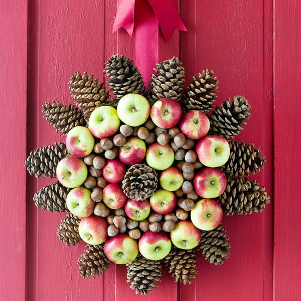 Kreative Weihnachtskränze tannenzapfen äpfel