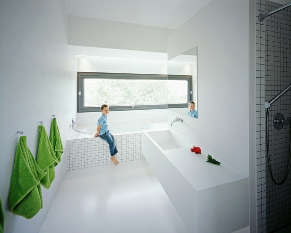 Moderne Badezimmer Designs weiß wanne