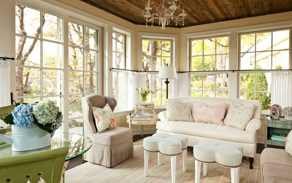 beeindruckend Wohnzimmer Dekoration hocker couch