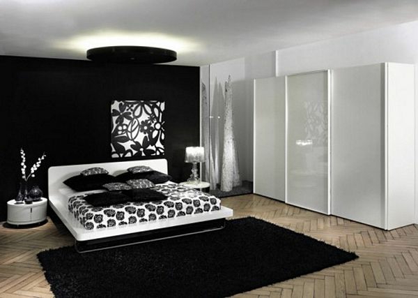 großartige schwarz-weiße Schlafzimmer bett nachttisch bild