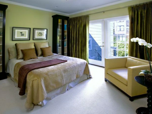 schlafzimmer farben grün beige hell pastellgelb wandfarbe