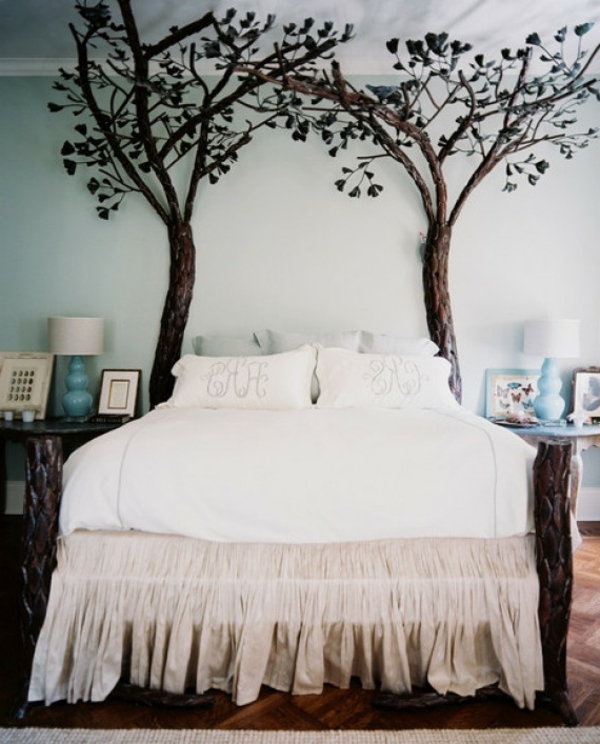 schöne romantische Schlafzimmer baum bett lampen