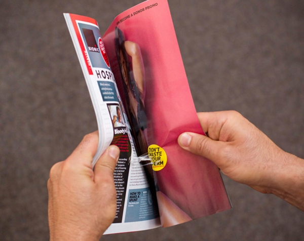 Doppelseiten Magazin Werbung zeitschrift