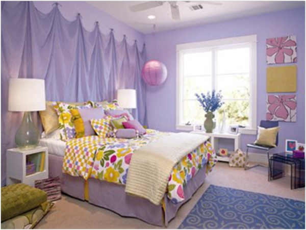 atemberaubende Mädchenzimmer lila bett lampe gelb