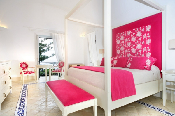 wunderschöne Schlafzimmer in Rosa weiß himmelbett bettbank